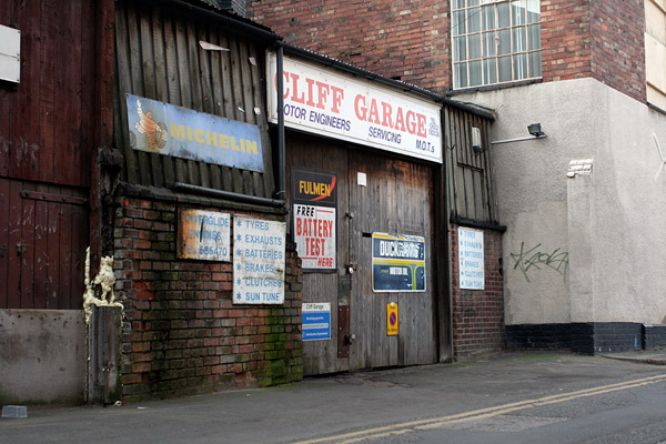 Cliff Garage
